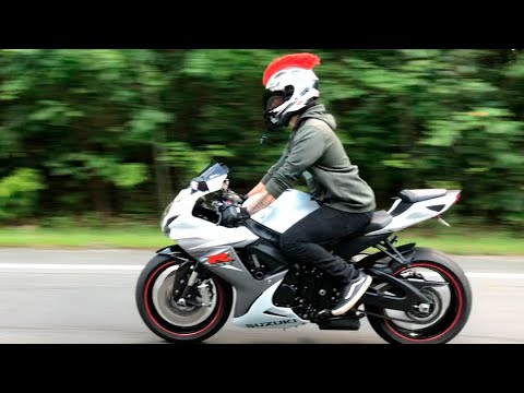 Suzuki Gsxr600 good first motorcycle/entry level bike? MUST SEE!