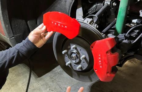What Brakes Does Tesla Use
