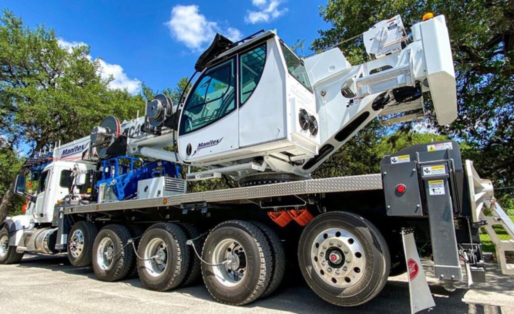 Advanced Features of Boom Trucks Elevating Construction Efficiency