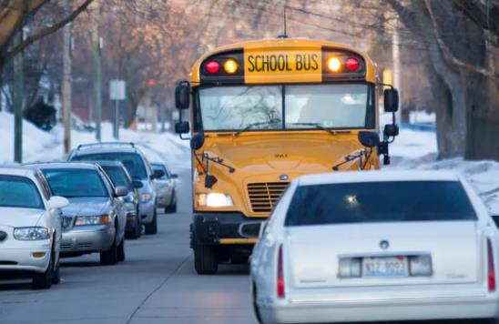 How Are Buses And Cars The Same Width