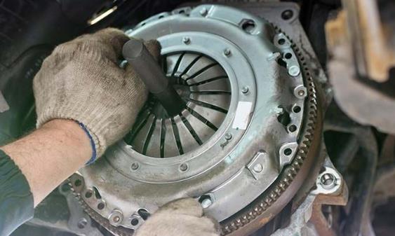 When Do You Have To Replace A Clutch