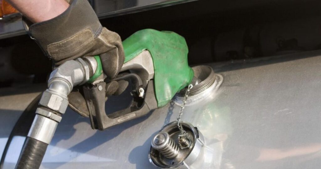 Do You Let Your Diesel Truck Idle While Refueling