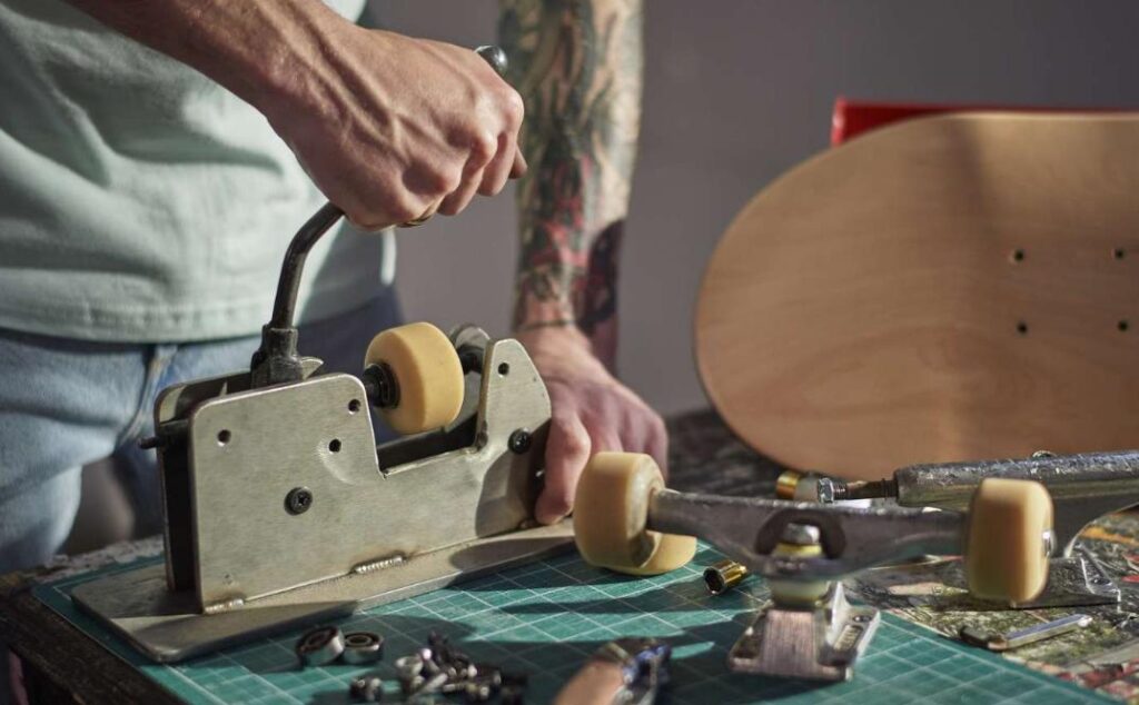 How To Get A Bearing Out Of A Skateboard Wheel