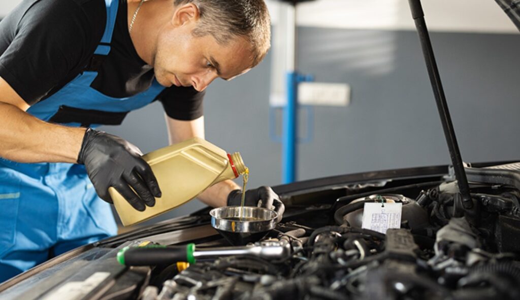 Why Does Your Vehicle Need Oil Change Service