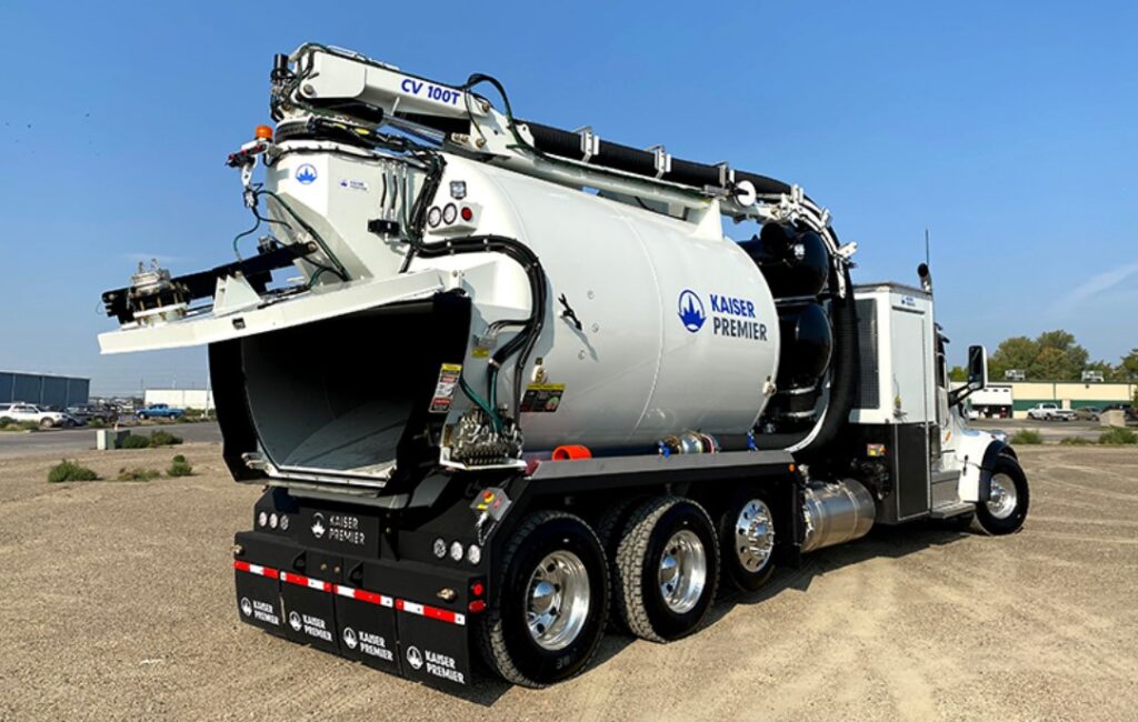 How Does a Hydrovac Truck Work