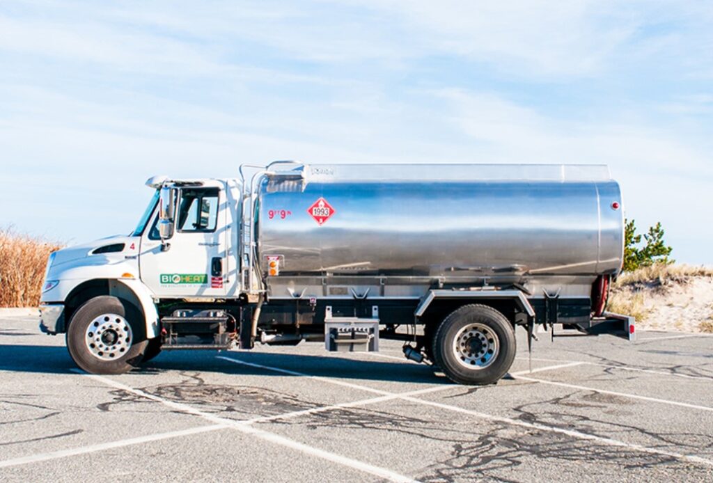 How Long Is The Hose On An Oil Delivery Truck