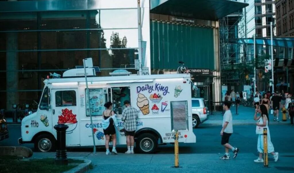 What Are the Benefits of Renting an Ice Cream Truck for Events