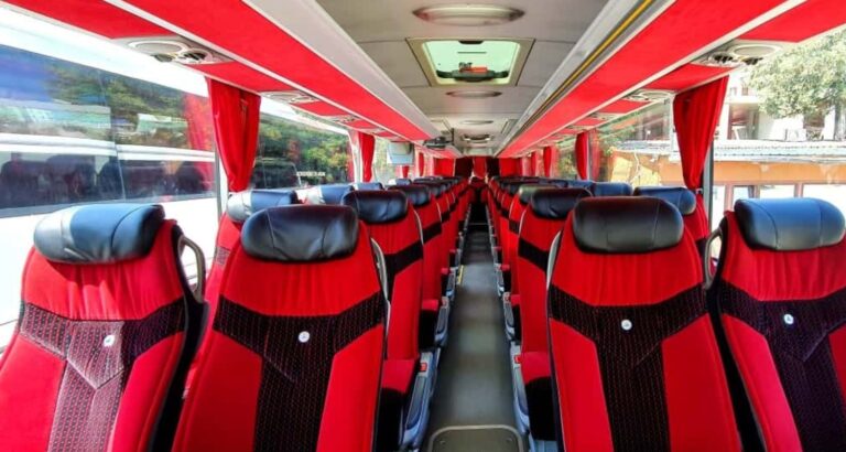 Do Charter Buses Have Seat Belts? Quick Answer
