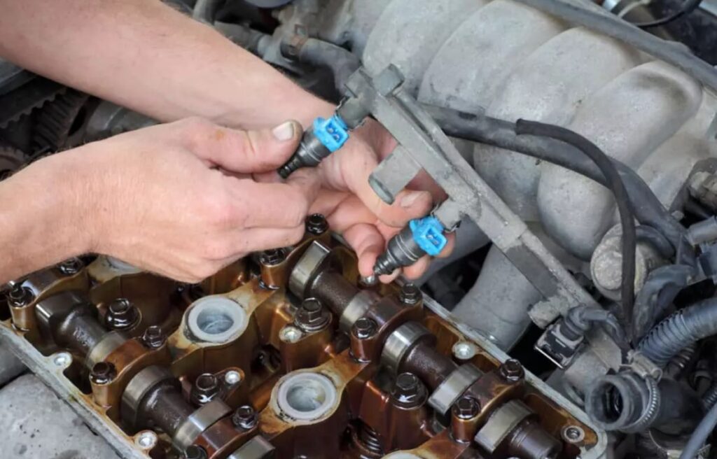 How Does Electronic Fuel Injection Enhance Engine Performance