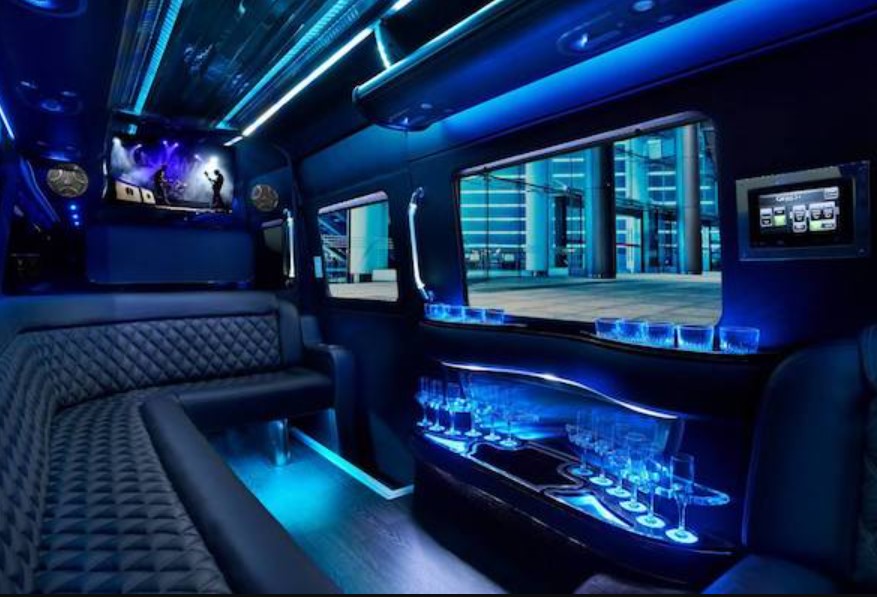 Maintenance and Cleanliness Standards for Party Bus Bathrooms