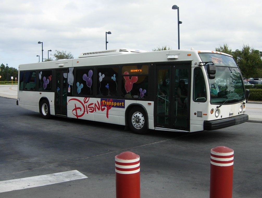 What Are the Operating Hours of Disney’s Bus System