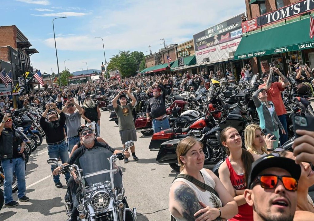 How Are Motorcycle Rallies Evolving in the Age of Sustainability