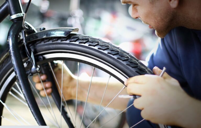 How Many Miles Do Road Bike Tires Last? Answered
