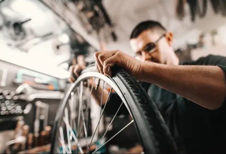 How Often Should You Change Your Road Bike Tires