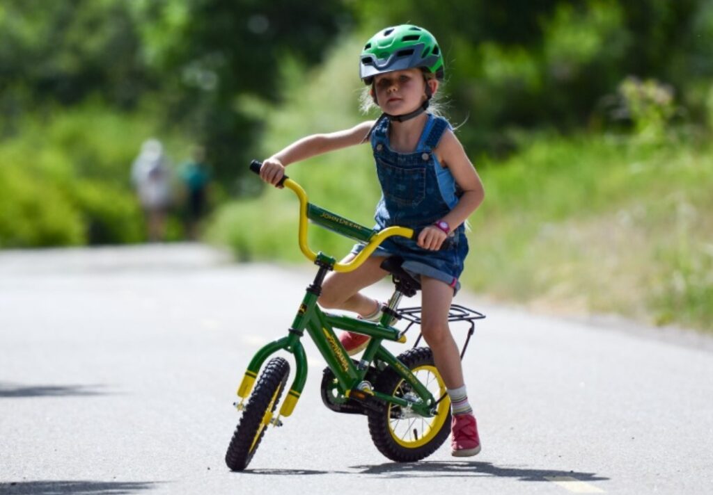 How To Transition From Balance Bike To Pedal Bike