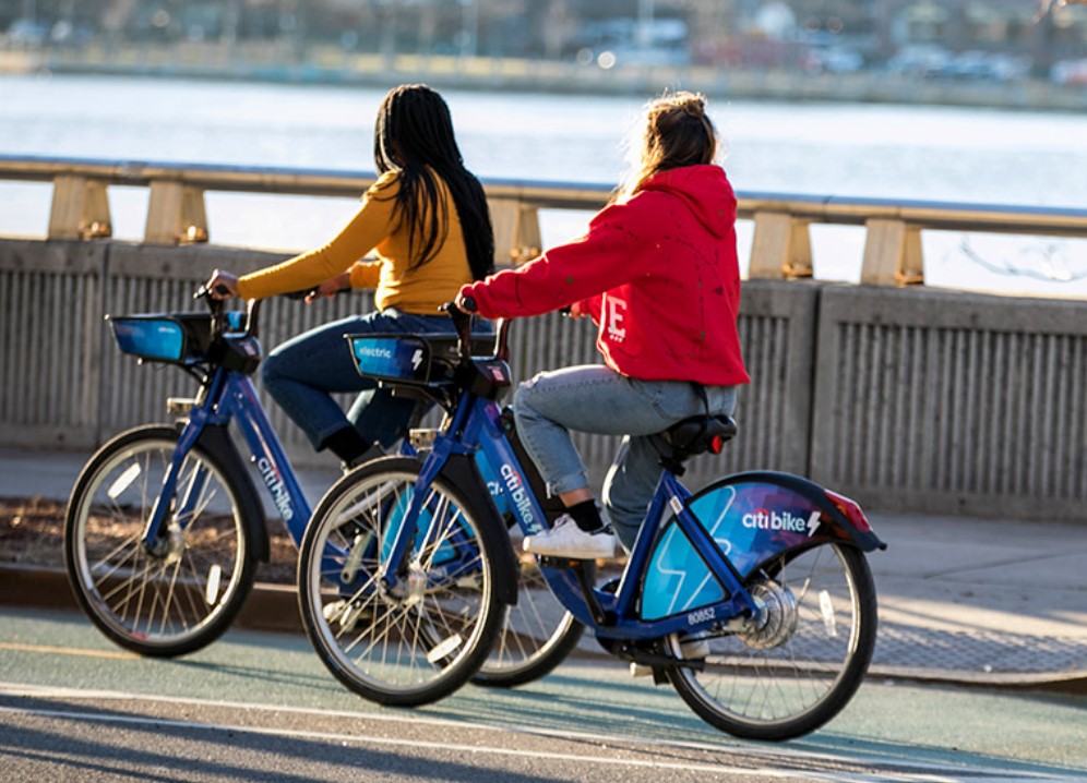 Is There A Helmet Law For Bikes In Texas